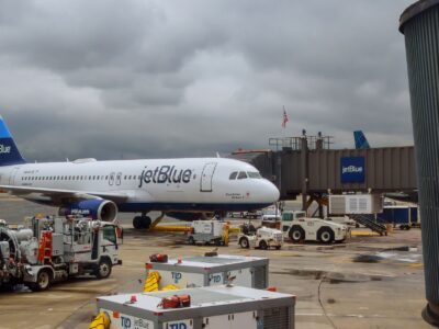 jetBlue Flight Delays and Cancellations