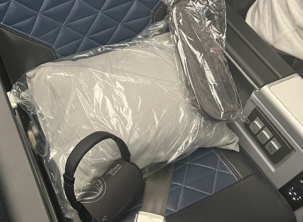 Delta Premium Select Pillow and Slippers