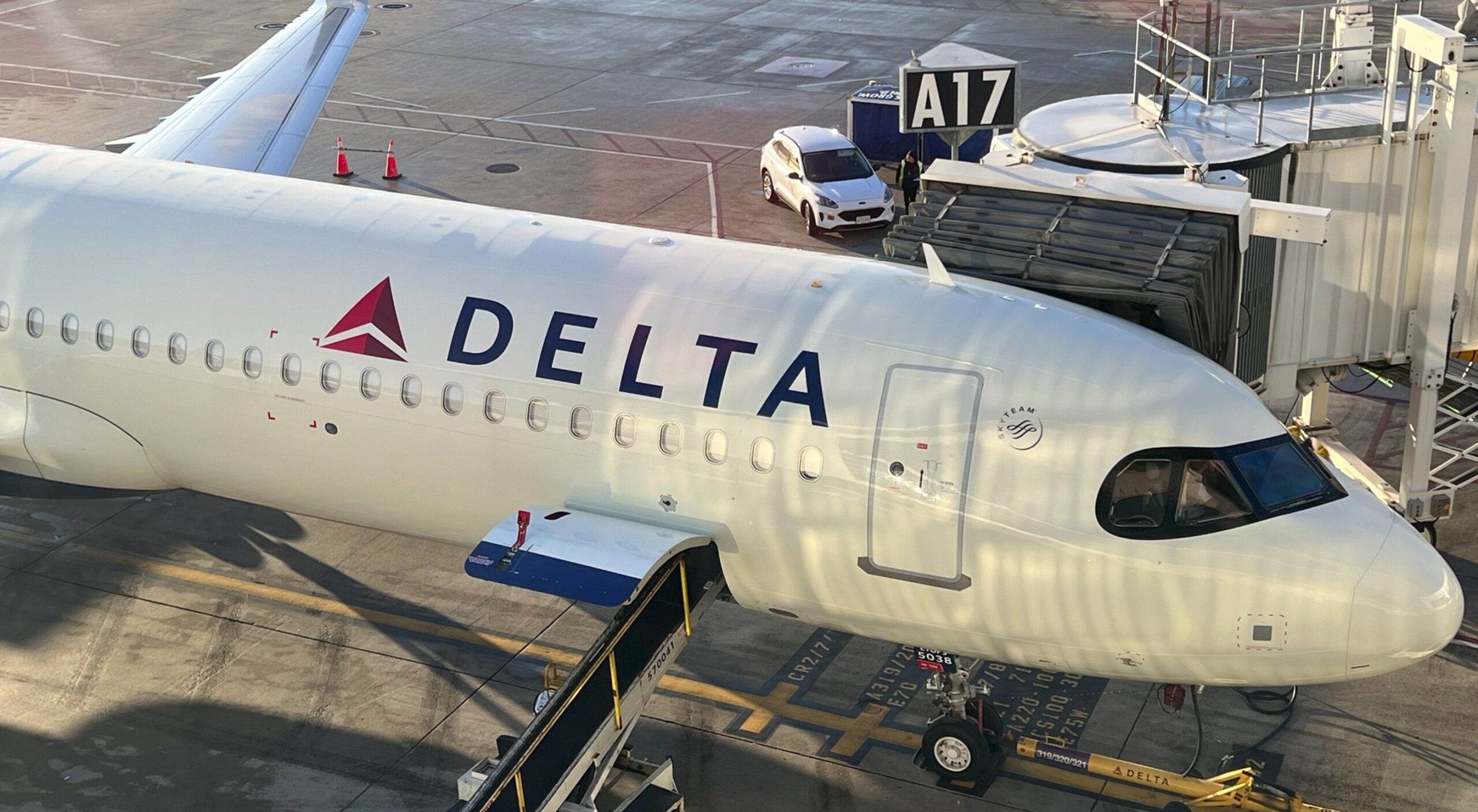 Delta SkyMiles Value Calculator: How Much Are SkyMiles Worth?